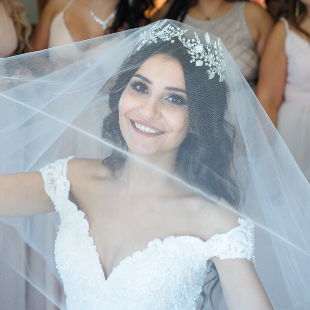 Meet your Posher, Armine